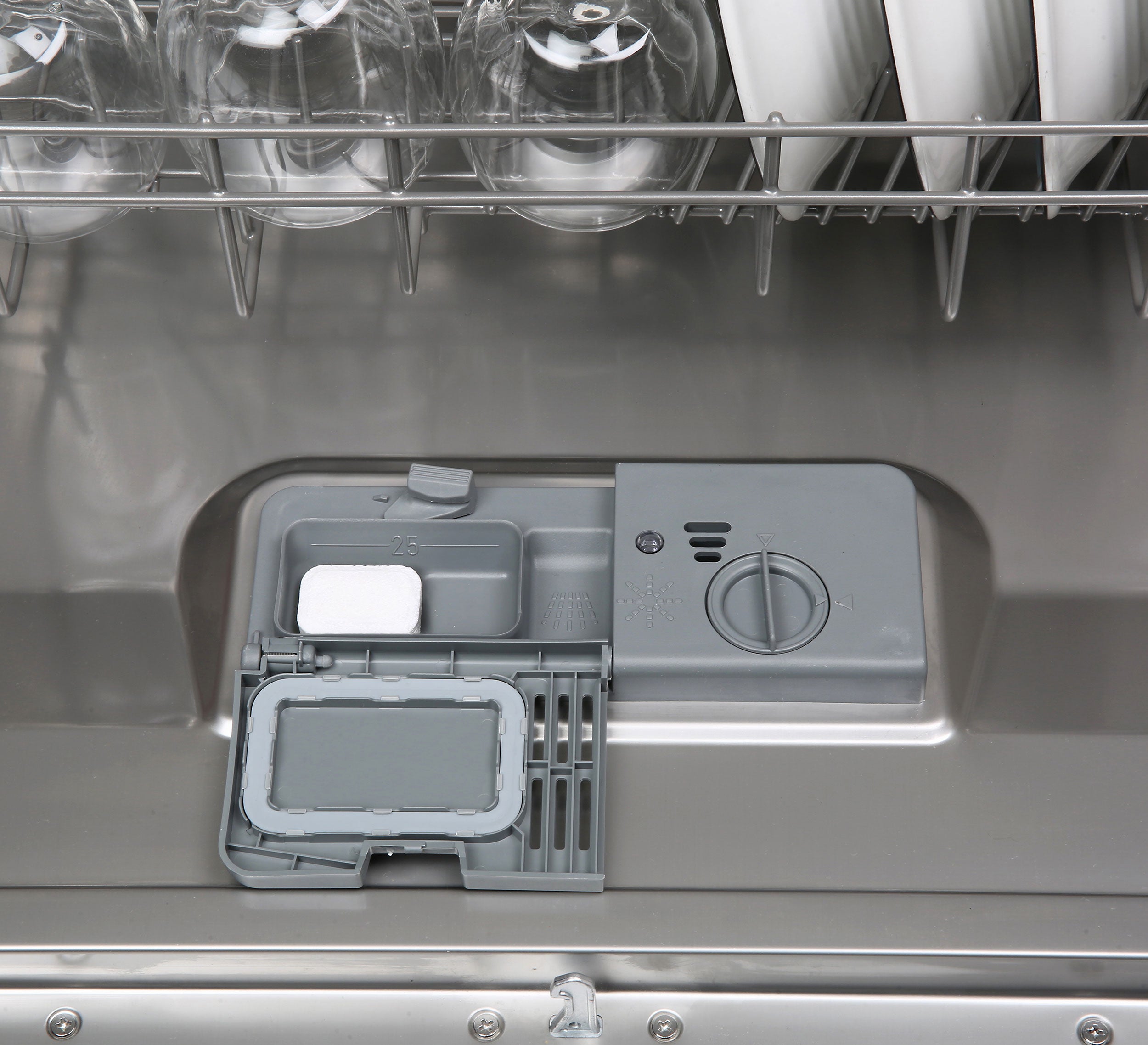 Swan White 8 Place Countertop Dishwasher