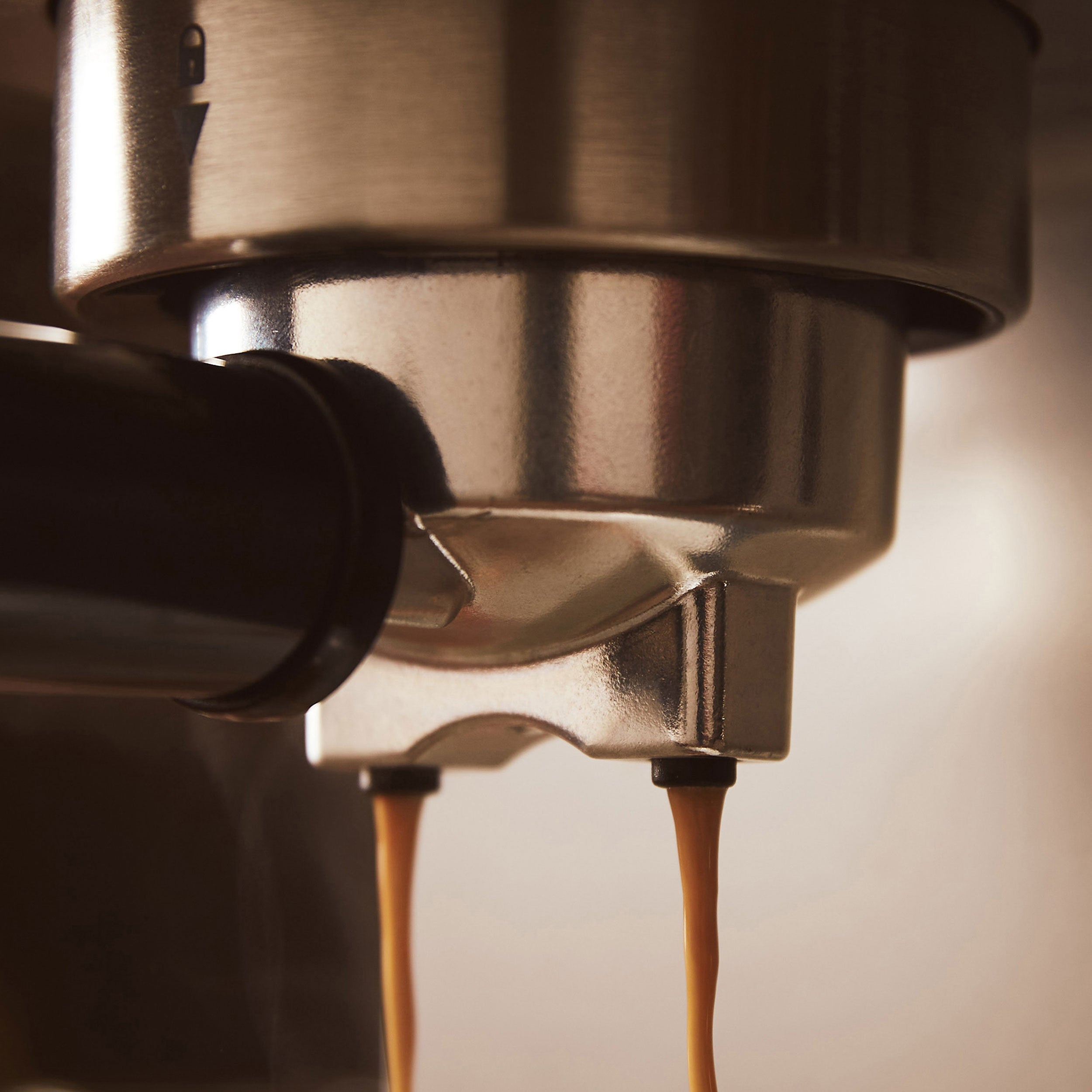 Swan Barista Master - Digital One Touch Espresso Maker