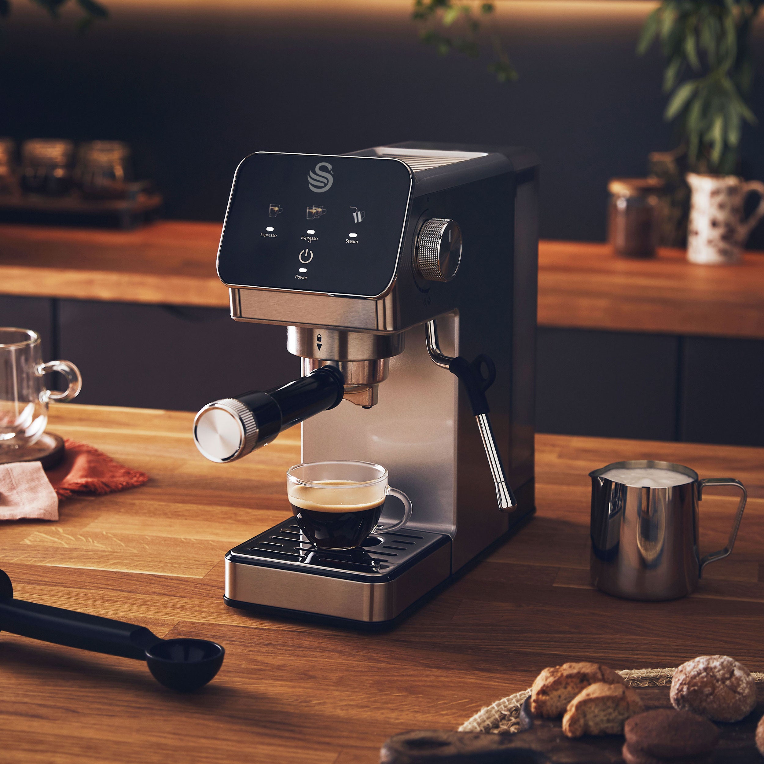 Swan Barista Master - Digital One Touch Espresso Maker