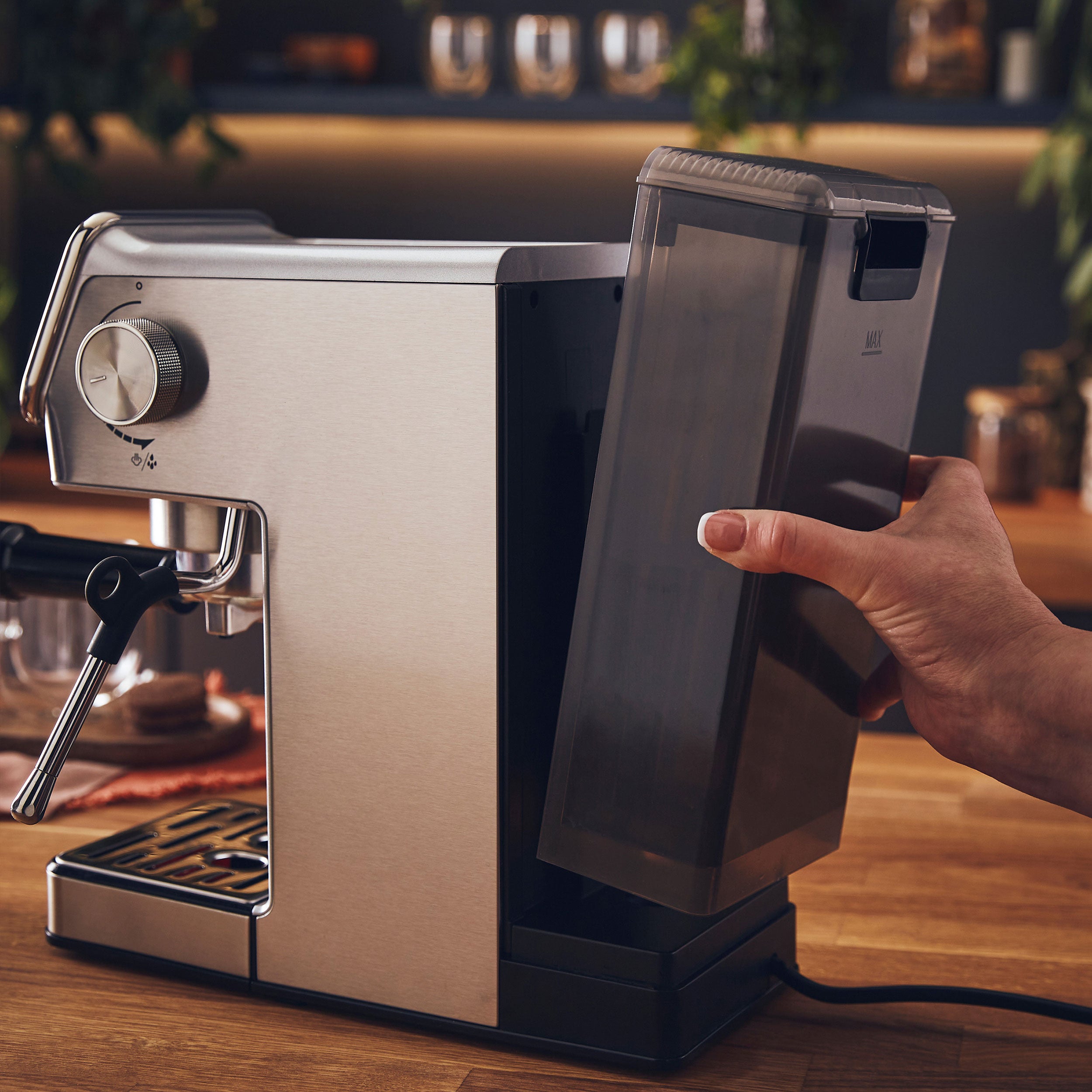 Swan Barista Master - Digital One Touch Espresso Maker