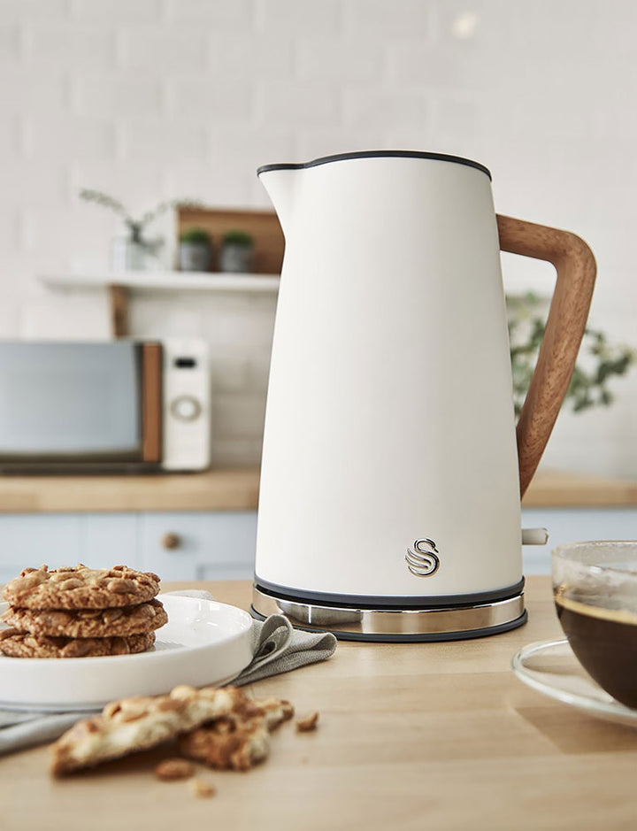 Nordic White 1,7 Litre Cordless Kettle