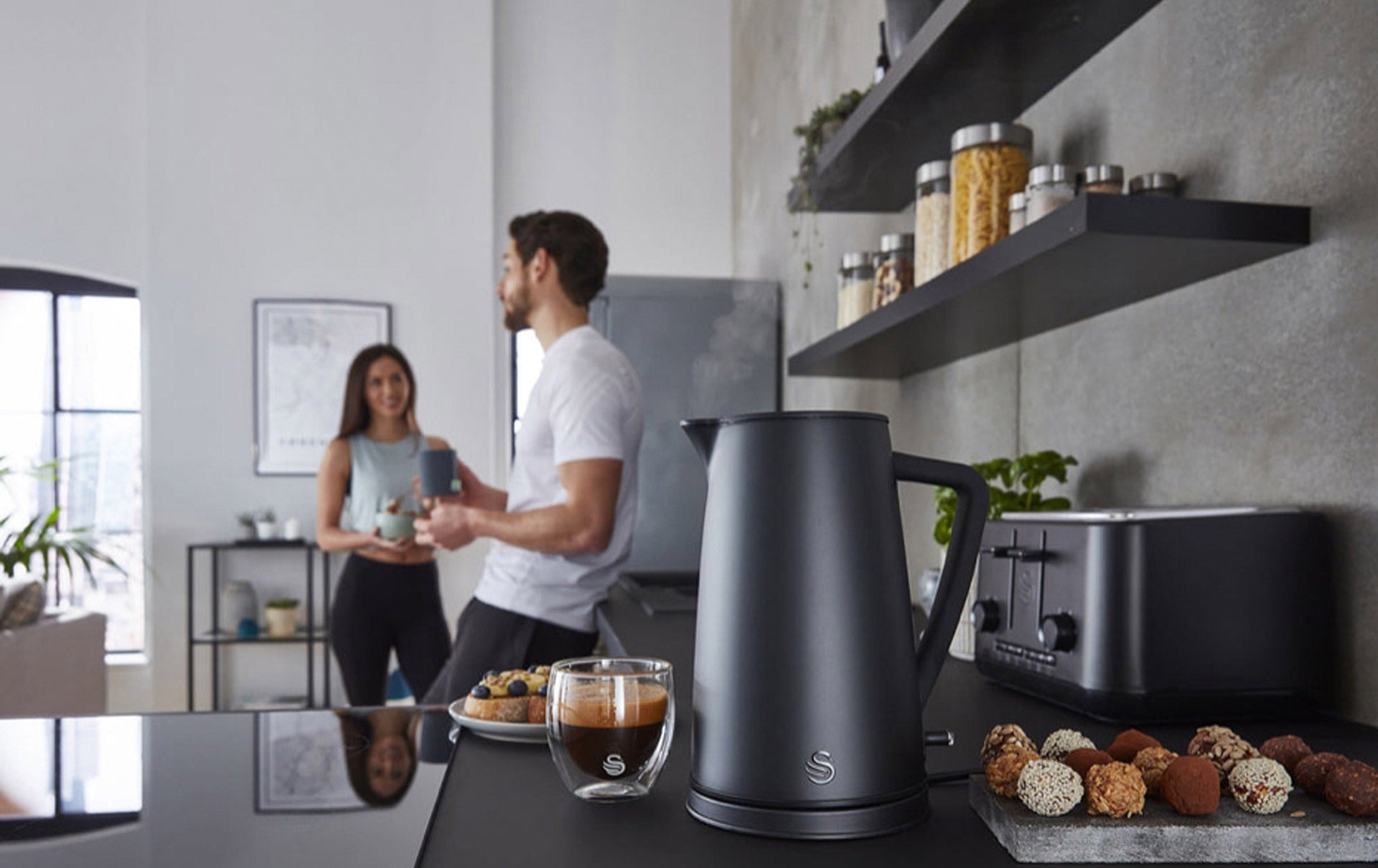 Swan Stealth 1.7L Cordless Kettle