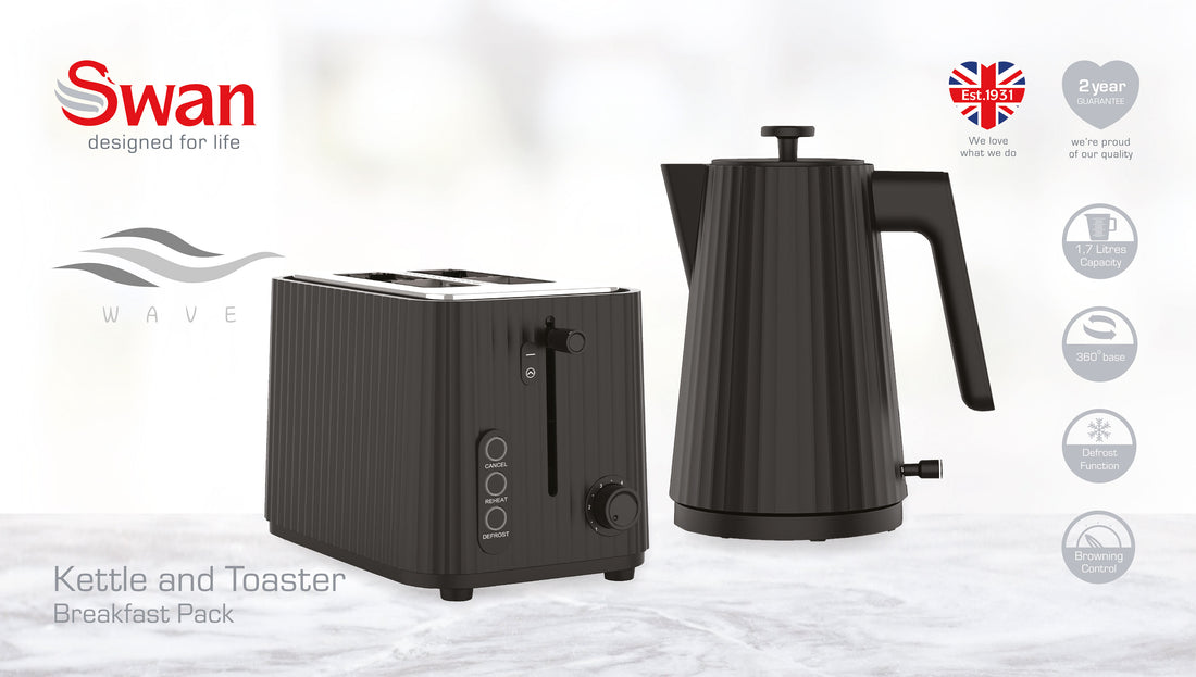 Swan Wave 1,7 Litre Cordless Kettle and 2 Slice Toaster Breakfast Pack Black